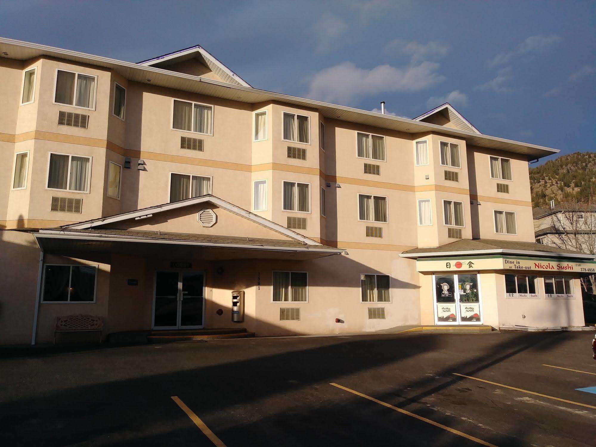 George Mountain View Hotel & Resto Merritt Eksteriør bilde
